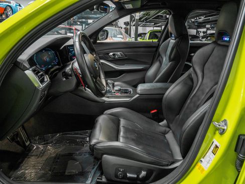 Used 2021 BMW M3 Competition w/ Executive Package image 29