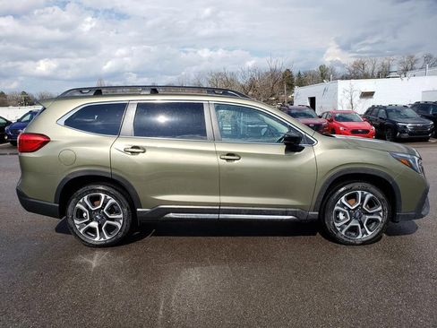 New 2026 Subaru Ascent Limited AWD/4WD image 2