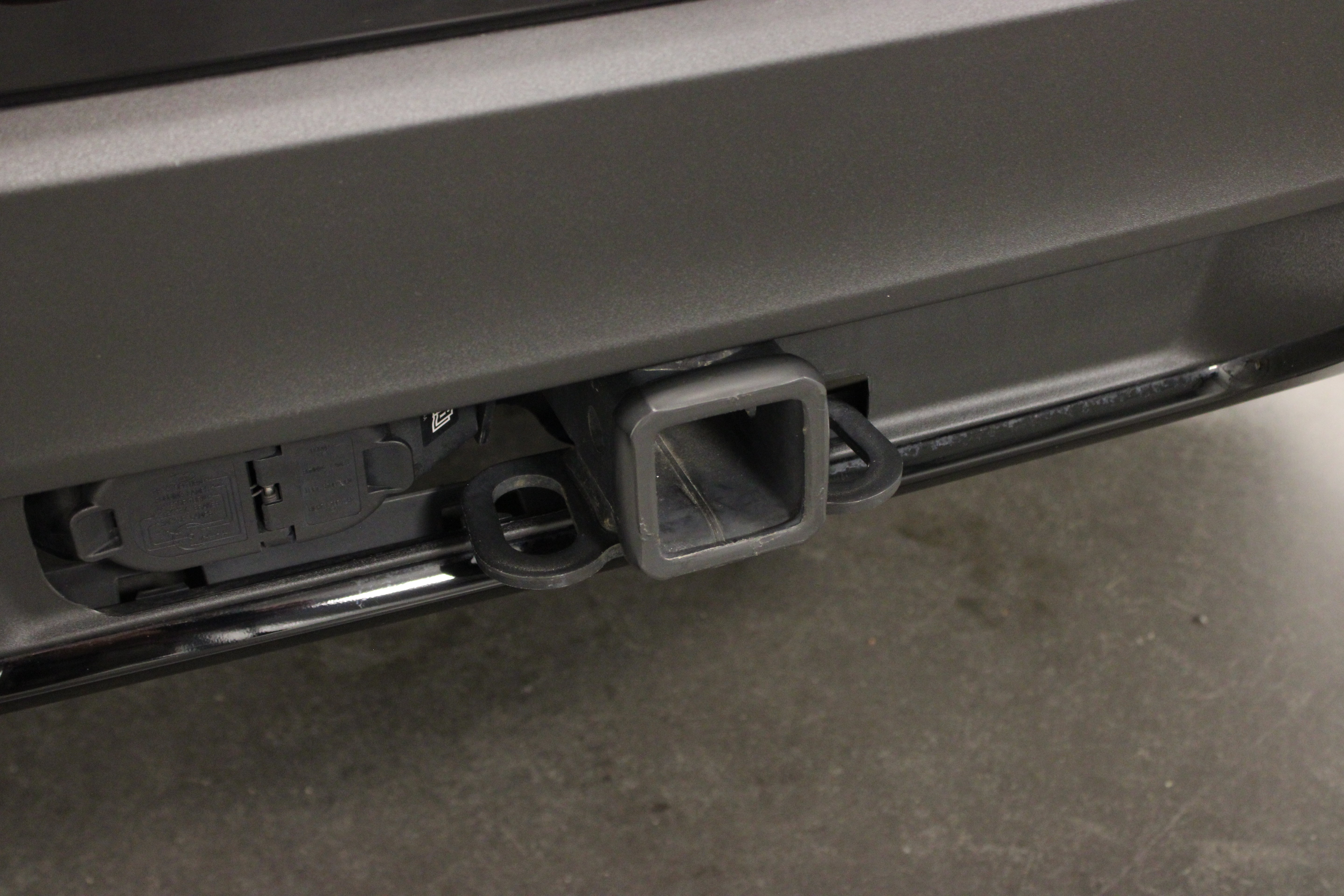 Used 2025 Ford Explorer ST-Line AWD/4WD image 12