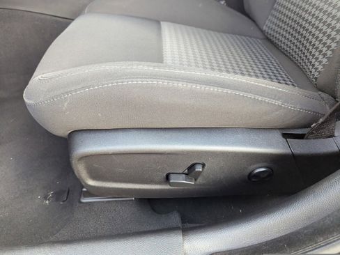 Used 2021 Dodge Charger GT image 27