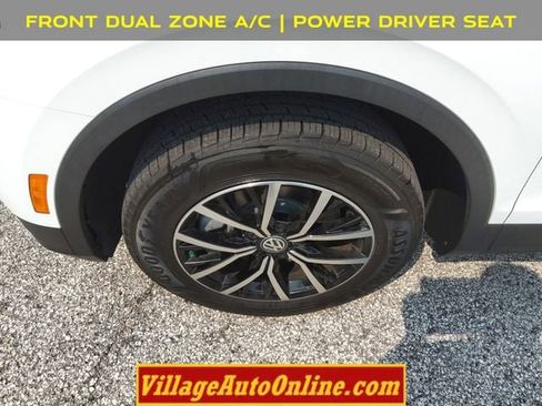 Used 2021 Volkswagen Tiguan SE image 10