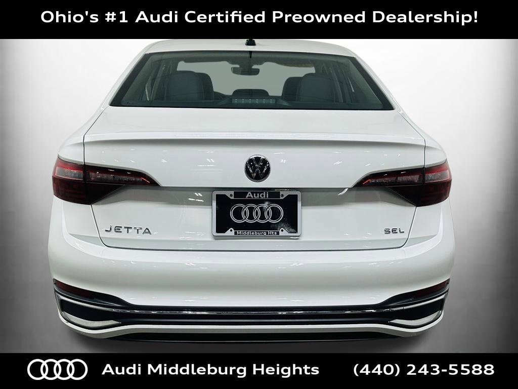 Used 2022 Volkswagen Jetta SEL FWD image 5