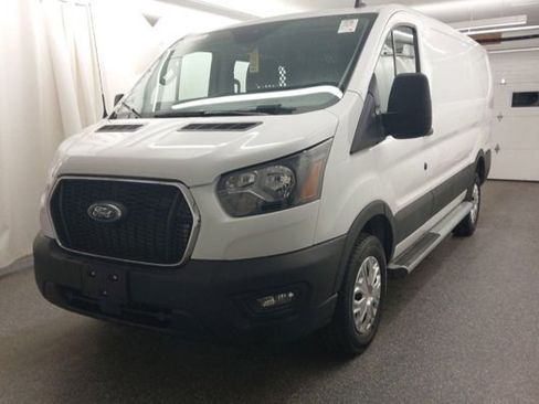 Used 2024 Ford Transit 250 Low Roof w/ Exterior Upgrade Package image 7