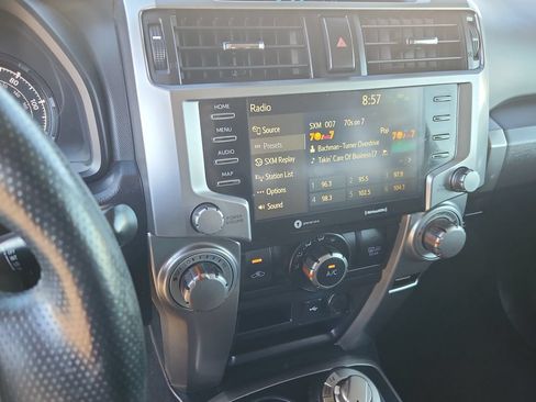 Used 2023 Toyota 4Runner SR5 AWD/4WD image 25