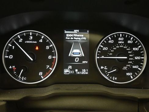 Certified 2025 Subaru Forester Premium AWD/4WD image 27