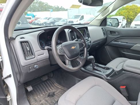 Used 2019 Chevrolet Colorado W/T w/ WT Convenience Package image 6