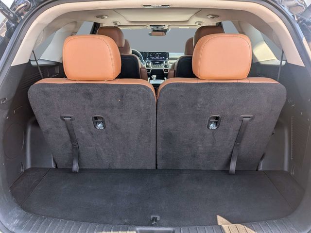 Used 2022 Kia Sorento SX Prestige w/ Rust Color Package AWD/4WD image 13