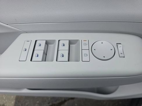 New 2026 Hyundai Kona SEL Sport FWD image 38