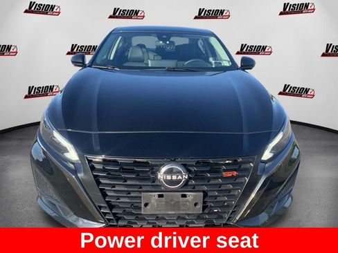 Used 2023 Nissan Altima 2.0 SR FWD image 7