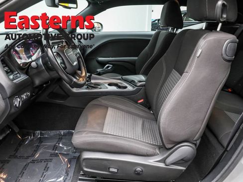 Used 2023 Dodge Challenger SXT image 14