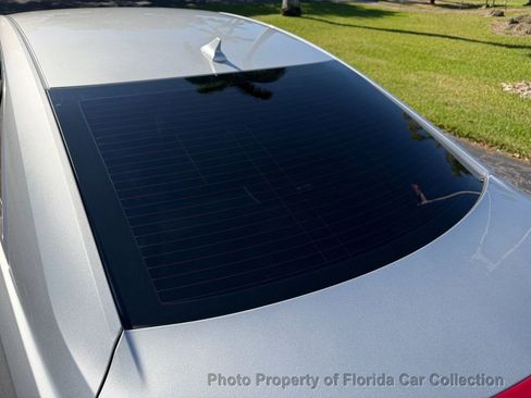 Used 2014 Cadillac XTS Luxury w/ Driver Awareness Package image 24