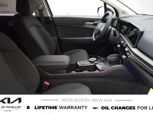 New 2026 Kia Sportage S image 16