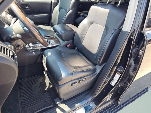 Used 2015 INFINITI QX80 4WD w/ 22" Wheel Package image 6
