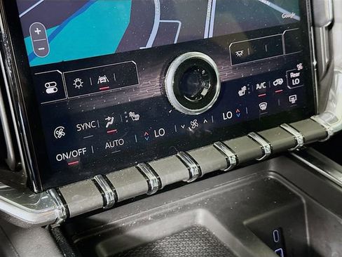 Used 2024 GMC Acadia Elevation FWD image 18