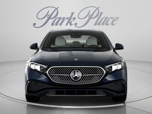 Used 2026 Mercedes-Benz E 350 Sedan image 35