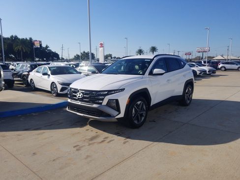 New 2026 Hyundai Tucson SEL image 3