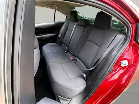 Used 2022 Toyota Corolla LE FWD image 19