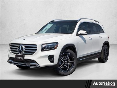 New 2026 Mercedes-Benz GLB 250 4MATIC image 1