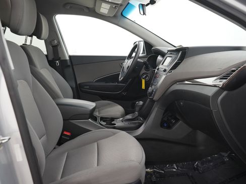 Used 2018 Hyundai Santa Fe Sport FWD image 12