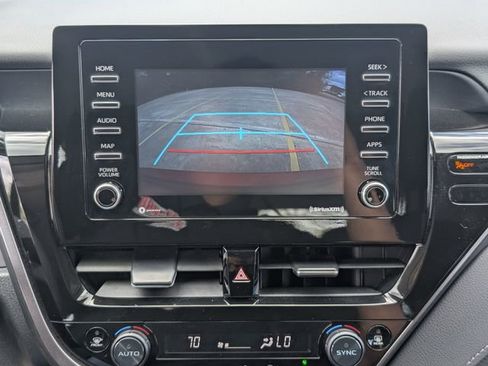 Used 2024 Toyota Camry LE image 19