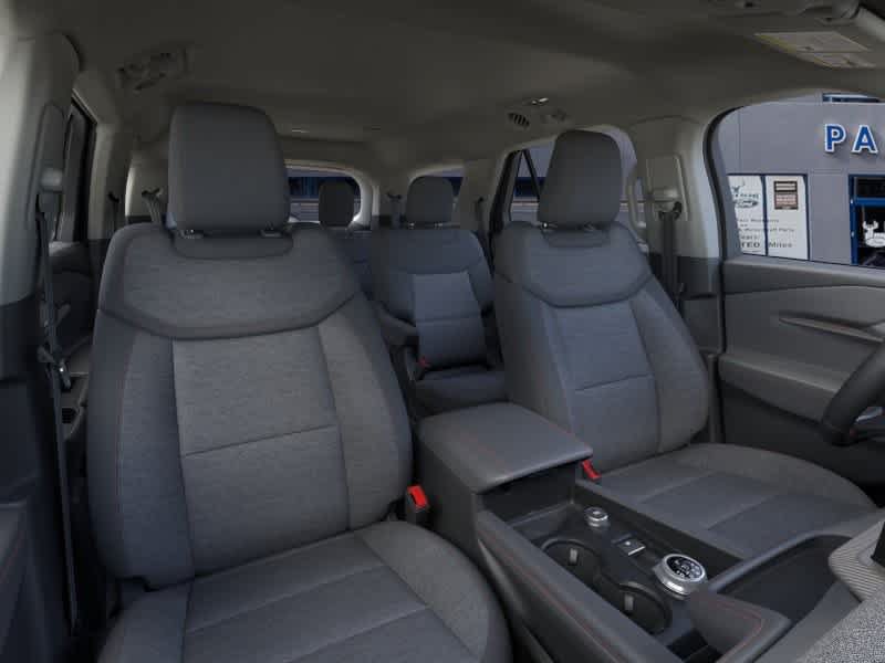 Used 2026 Ford Explorer Active RWD image 7