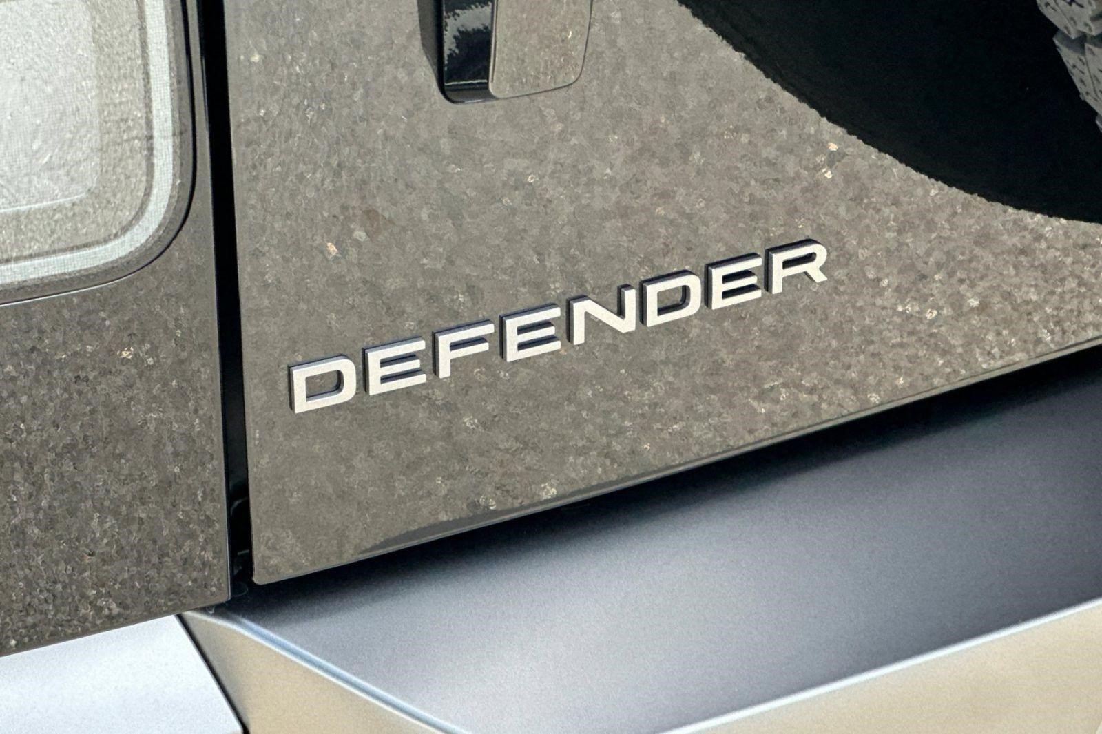 New 2026 Land Rover Defender 110 S AWD/4WD image 29