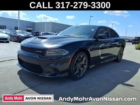 Used 2019 Dodge Charger R/T w/ Plus Group RWD image 4