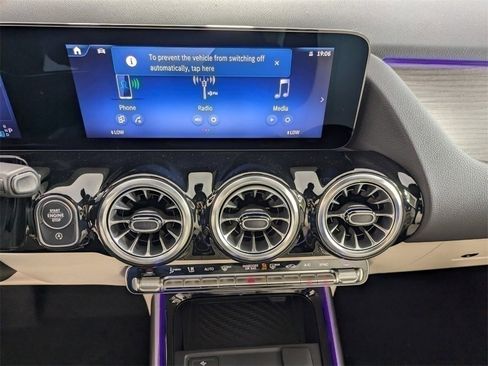 New 2026 Mercedes-Benz GLA 250 image 16