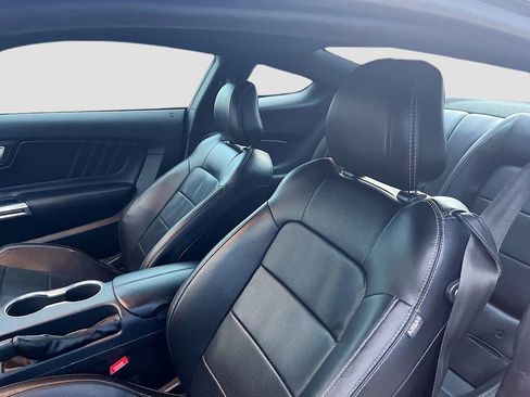 Used 2021 Ford Mustang Premium image 20