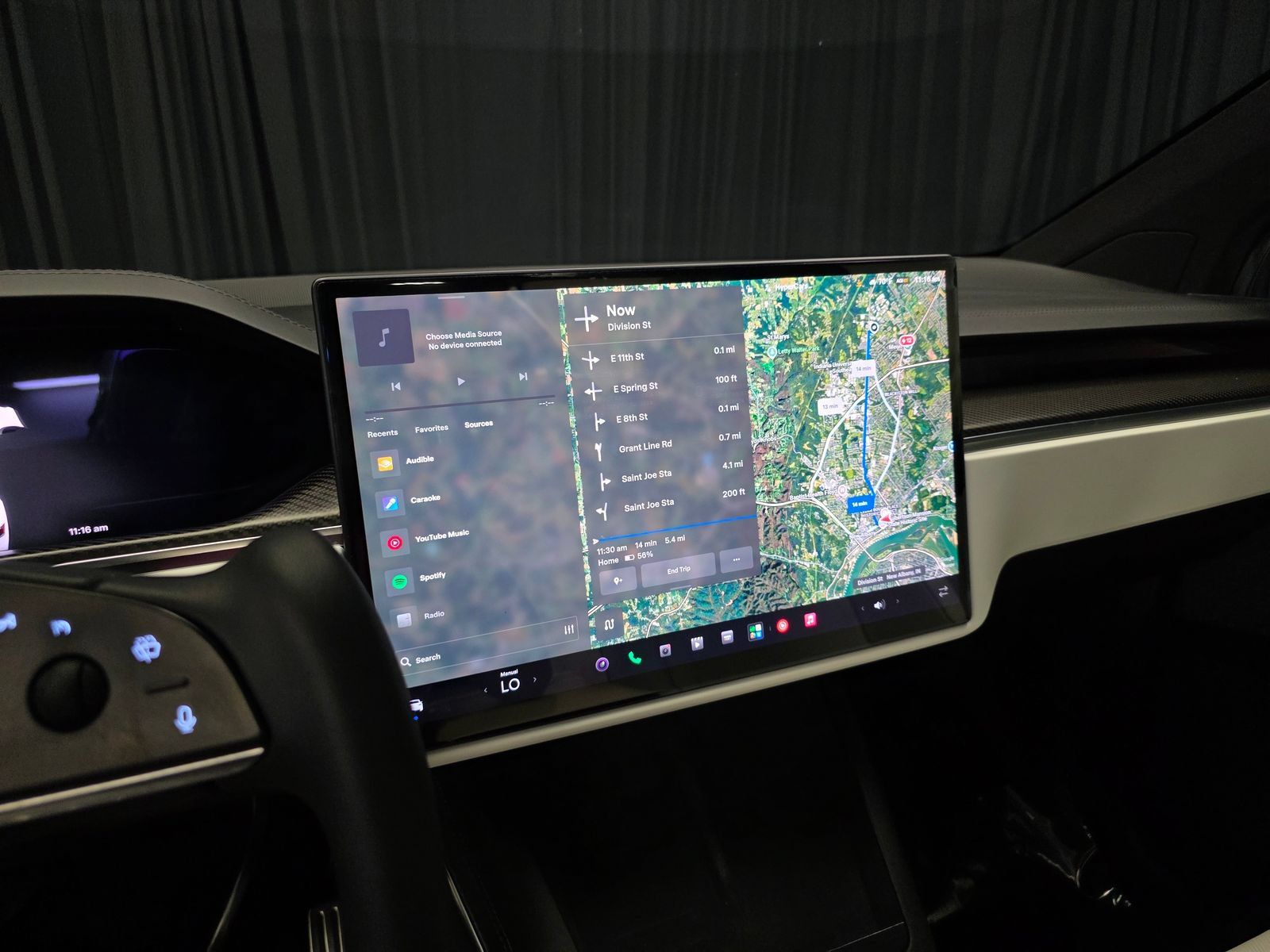Used 2022 Tesla Model X Plaid AWD/4WD image 26