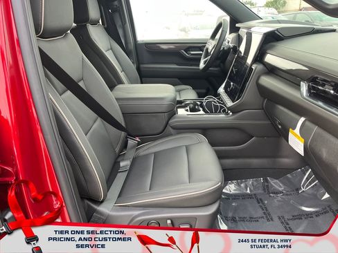 New 2026 GMC Yukon XL Elevation image 20