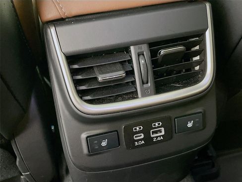 Certified 2025 Subaru Outback Touring image 31