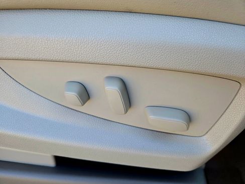 Used 2019 GMC Yukon Denali w/ Denali Ultimate Package image 27