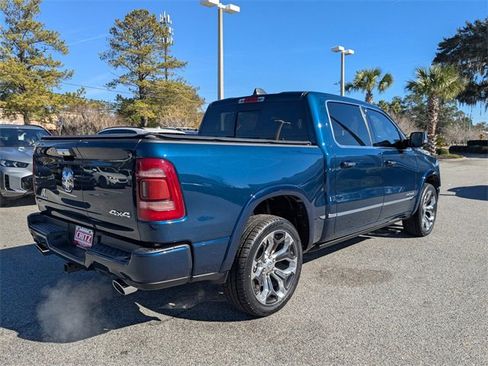 Used 2022 RAM 1500 Limited w/ Body Color Bumper Group image 5