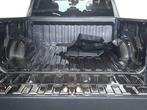 Used 2025 RAM 1500 Big Horn image 32