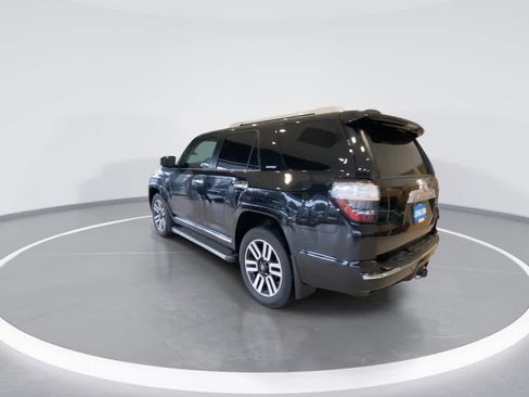 Used 2017 Toyota 4Runner Limited AWD/4WD image 6