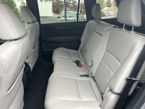 Certified 2023 Honda Passport EX-L image 26