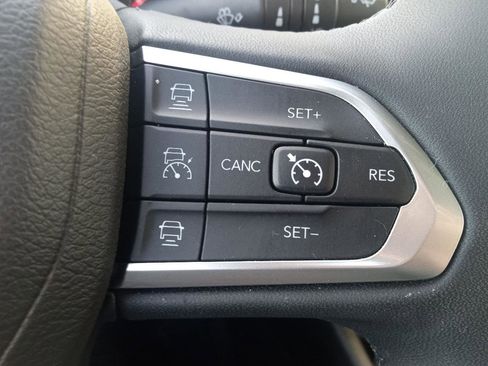 Used 2024 Jeep Compass Limited AWD/4WD image 11
