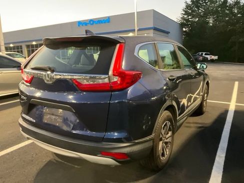 Used 2017 Honda CR-V LX image 5