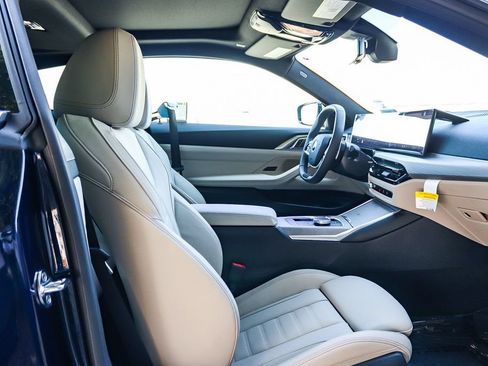 Certified 2025 BMW 430i Coupe w/ Premium Package RWD image 18