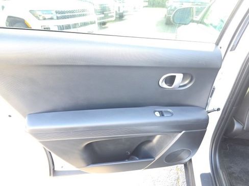 Certified 2024 Hyundai Ioniq 5 SEL image 24