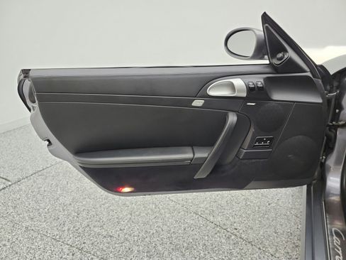 Used 2006 Porsche 911 Carrera S RWD image 12
