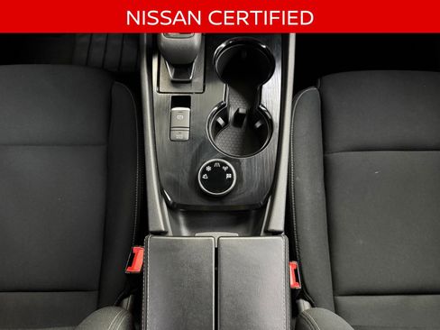 Certified 2023 Nissan Rogue S image 27