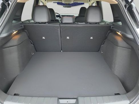 New 2026 Nissan Kicks SR image 8