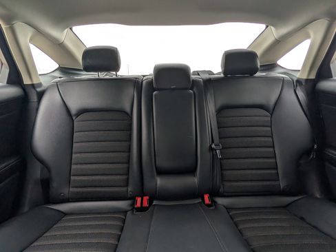 Used 2018 Ford Fusion SE w/ Equipment Group 201A image 23