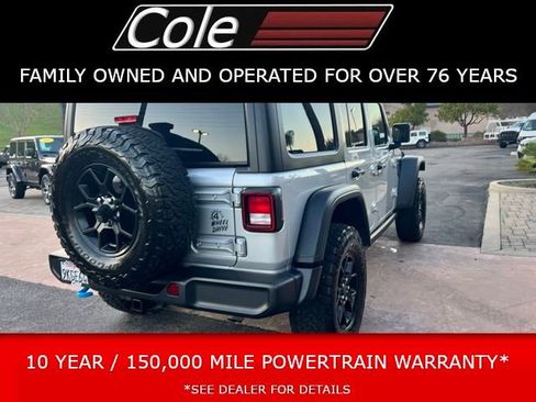 Used 2024 Jeep Wrangler Unlimited image 8