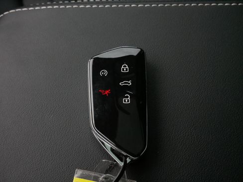 Certified 2024 Volkswagen Atlas SEL Premium R-Line image 33