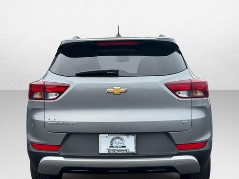 Used 2023 Chevrolet TrailBlazer LT FWD image 5