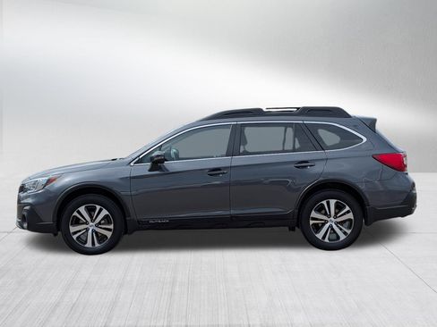 Used 2018 Subaru Outback 2.5i Limited image 4