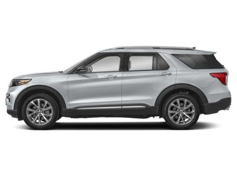 Used 2023 Ford Explorer Platinum w/ Technology Package AWD/4WD image 3